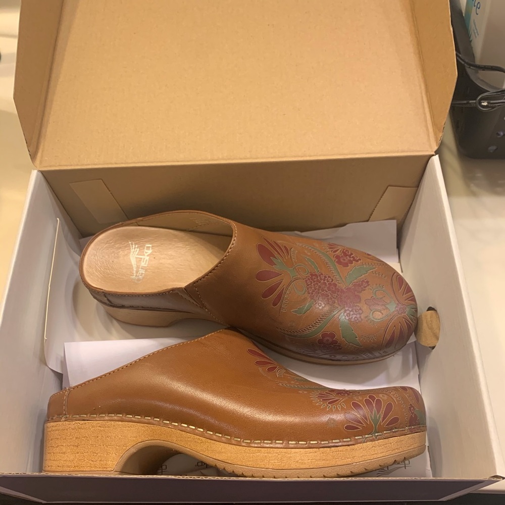Dansko mule clog